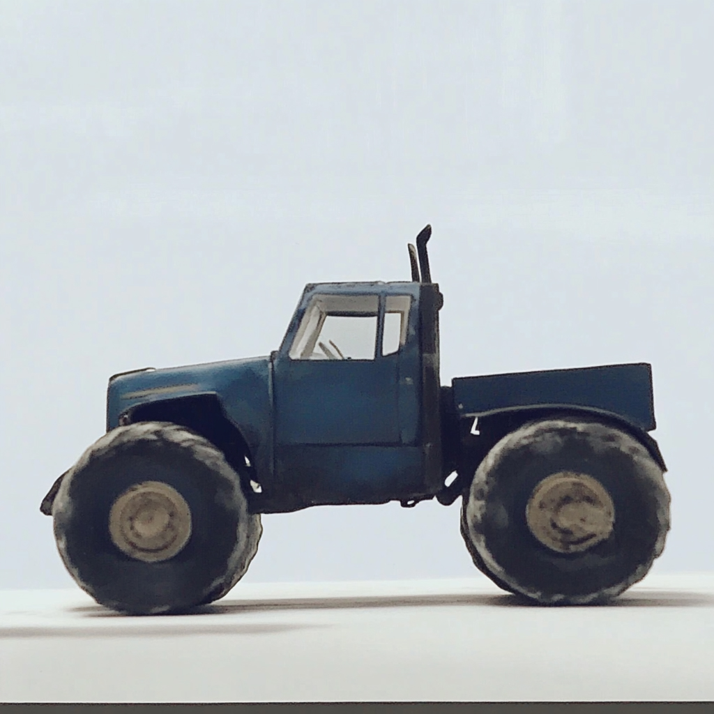 sref 935 | a vehicle